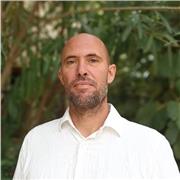 Prof d'anglais en lycée propose des cours pour 6eme et préparation BAC.